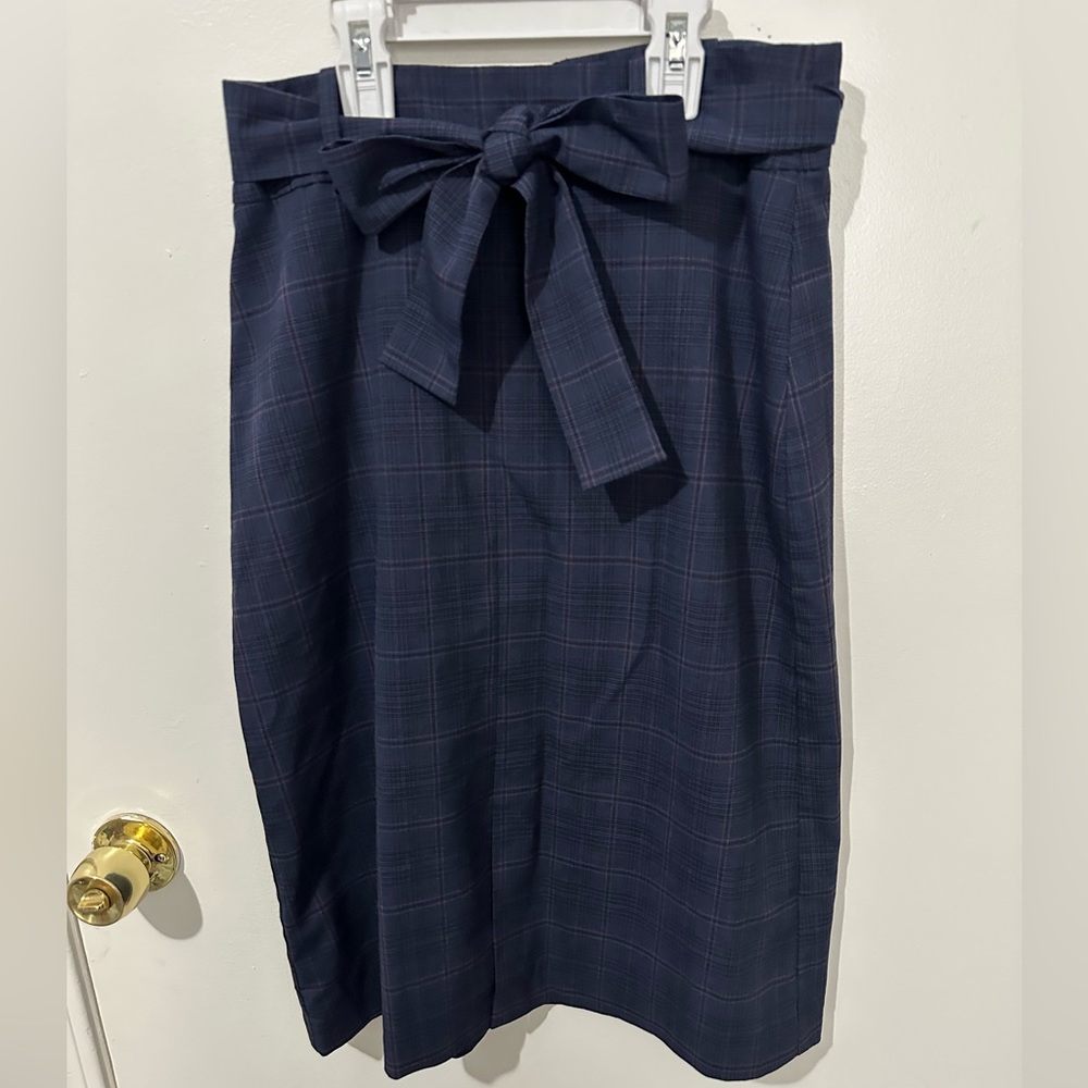 Banana republic blue plaid skirt